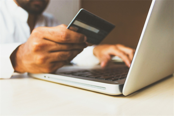 信用卡扫码有什么好处，比传统支付更方便？更快捷？更优惠？